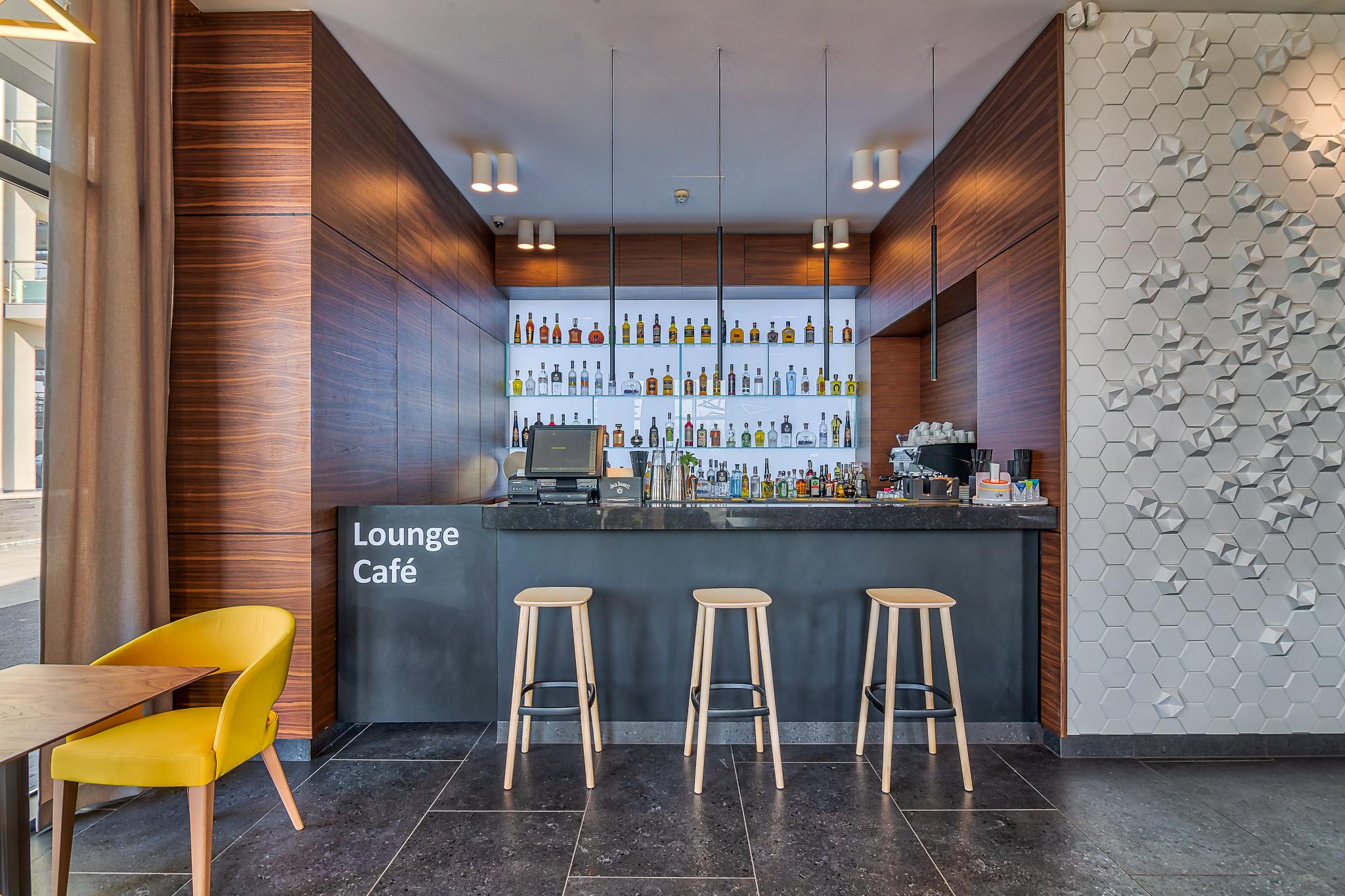 Nyota Hotel & Conference Center 마마이아 외부 사진