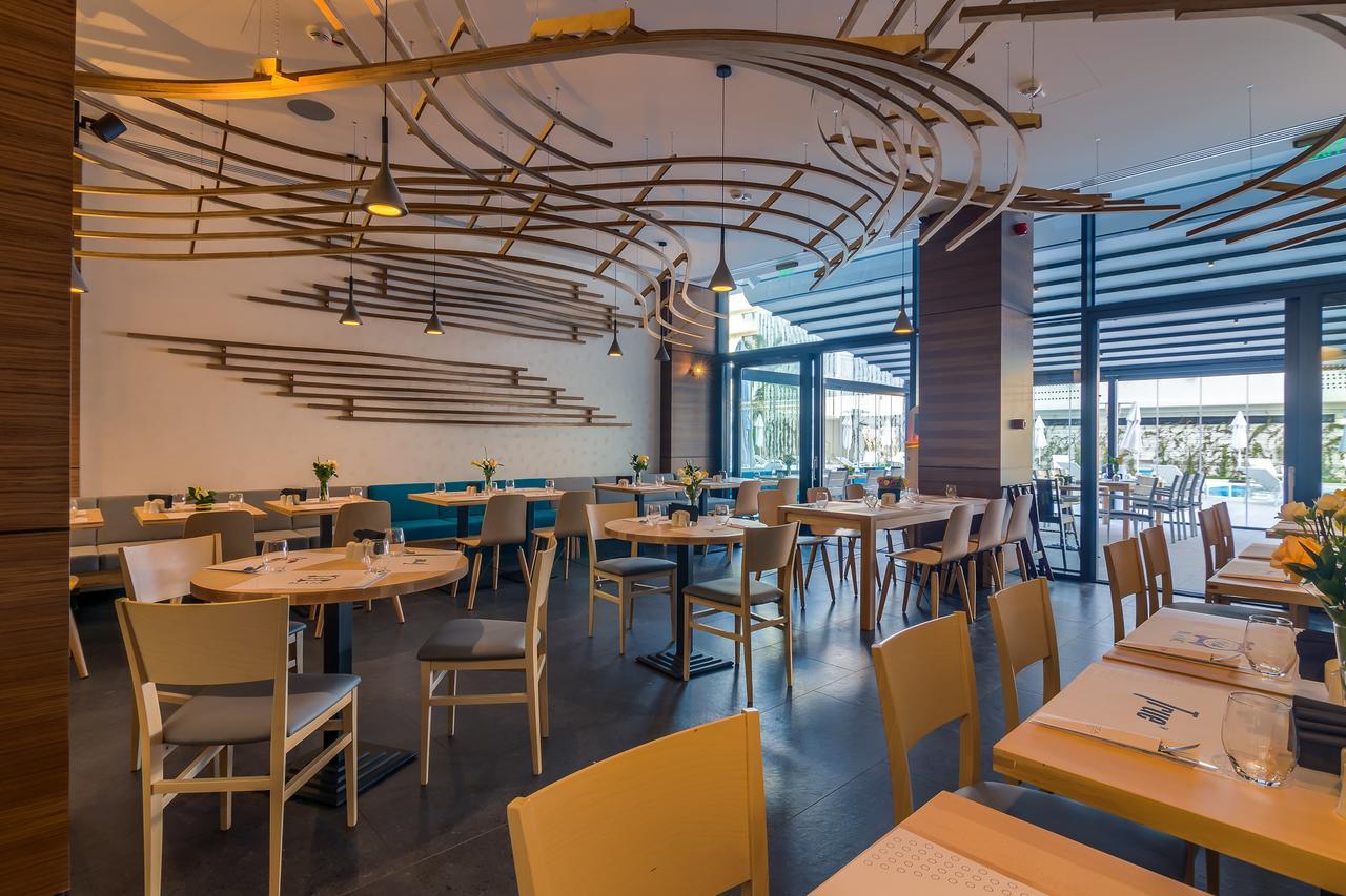 Nyota Hotel & Conference Center 마마이아 외부 사진