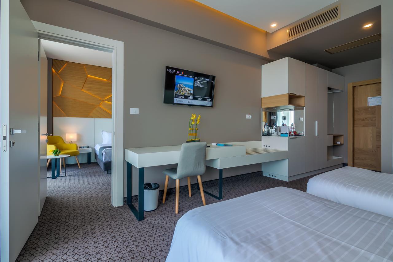 Nyota Hotel & Conference Center 마마이아 외부 사진
